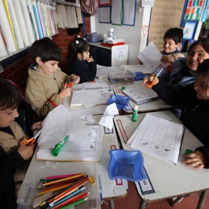 Coloquio de Investigación en Educación: «El derecho a la educación y la libertad de enseñanza en la nueva Constitución»