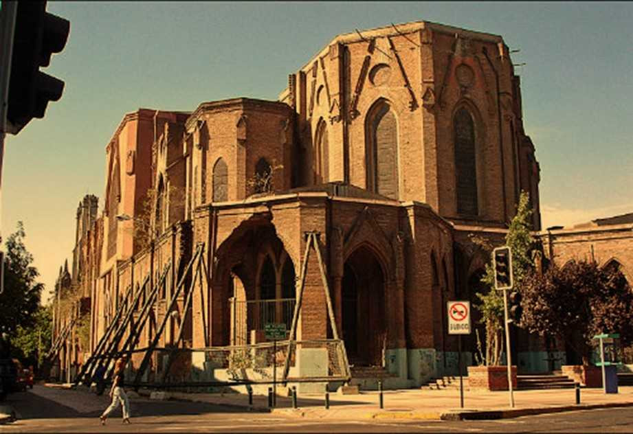 Inauguración de la exposición Ruinas Urbanas
