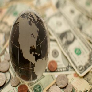 Seminario Académico de Economía | Invitada: Irene Brambilla, Universidad Nacional de la Plata