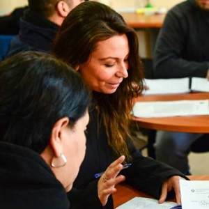 Prácticas de mentoría en Chile: Investigaciones desde la voz de los mentores y docentes principiantes
